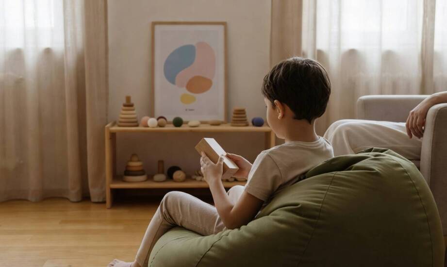Gdy ADHD i cechy ze spektrum współwystępują — jak czytać trudności dziecka bez uproszczeń