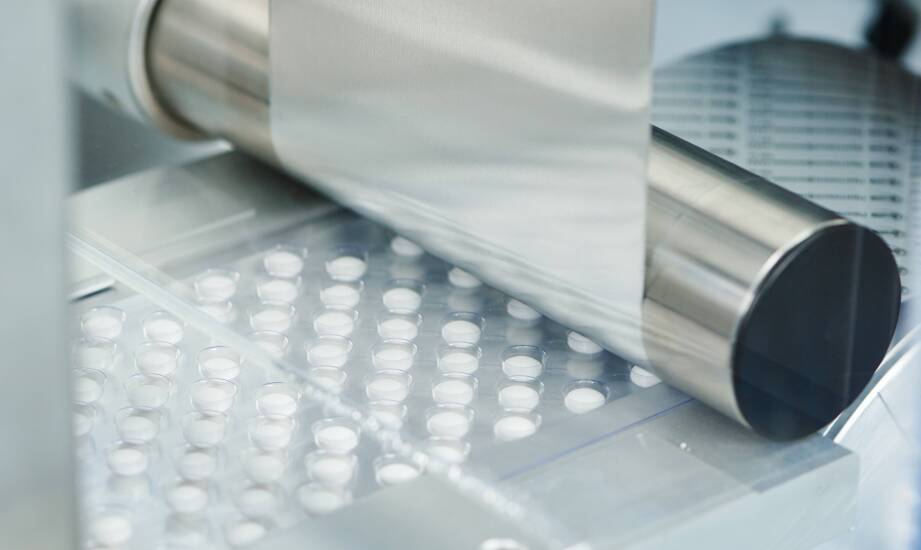 Dlaczego GMP i HACCP decydują o bezpieczeństwie partii suplementów produkowanych na zlecenie