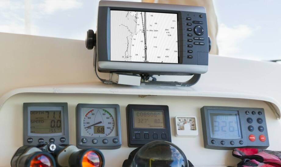 Aktualizacja i instalacja map morskich w TimeZero przed rejsem po Bałtyku