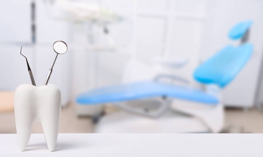Jak prywatna opieka stomatologiczna w Gnieźnie organizuje leczenie dzieci i dorosłych