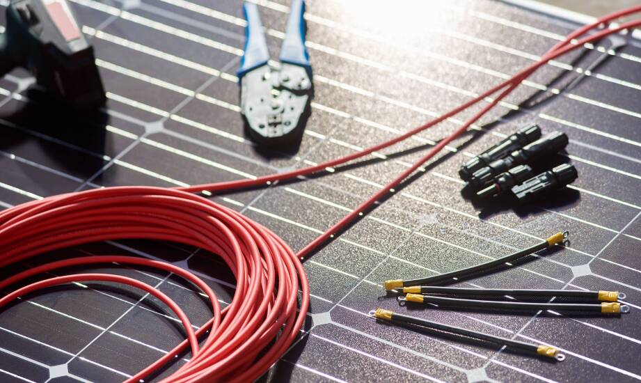 Dlaczego przewód solarny trzeba oceniać razem z trasą, osprzętem i odbiorem inwestycji