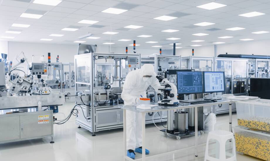 Dlaczego instalacje procesowe decydują o utrzymaniu klasy czystości w strefach aseptycznych farmacji