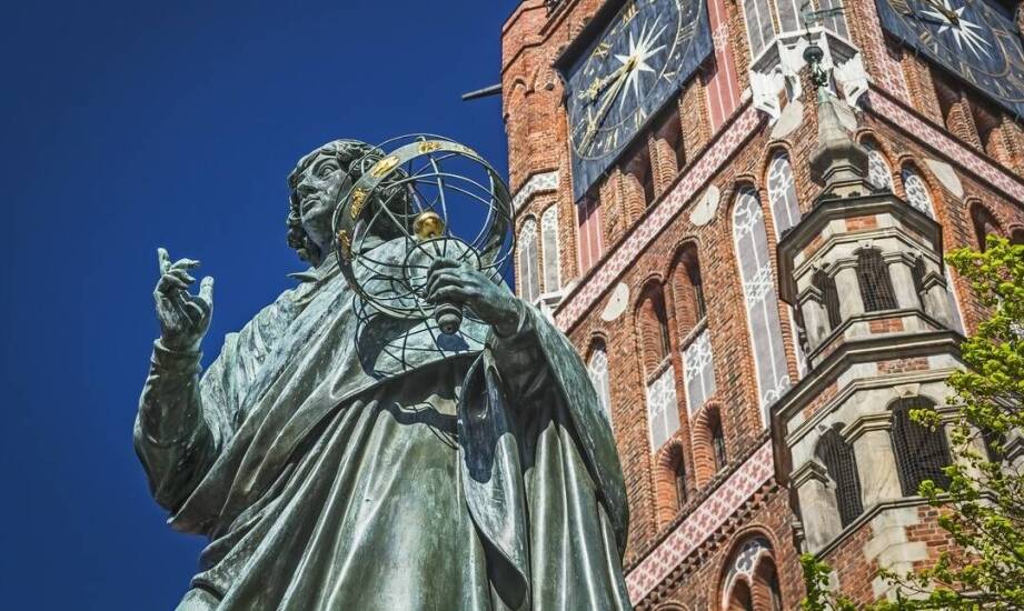 Jak gra miejska łączy legendy Torunia z nauką przez ruch i zadania