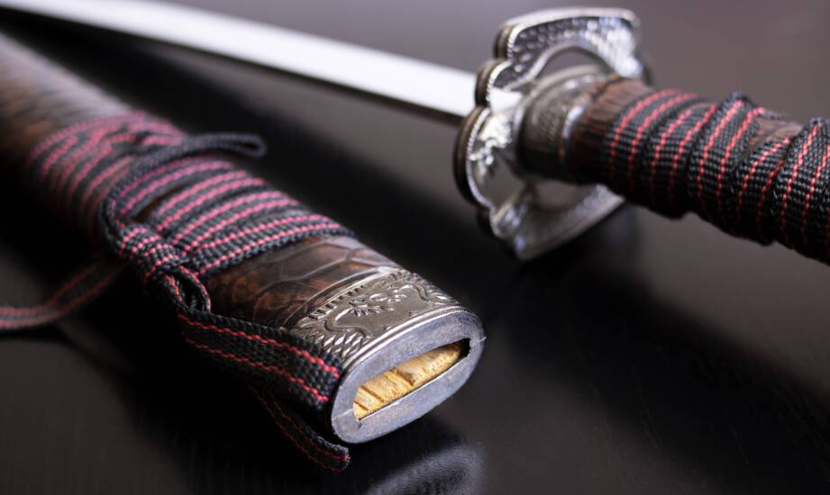 Katana, wakizashi i tanto — jak konstrukcja zdradza funkcję samurajskiego oręża