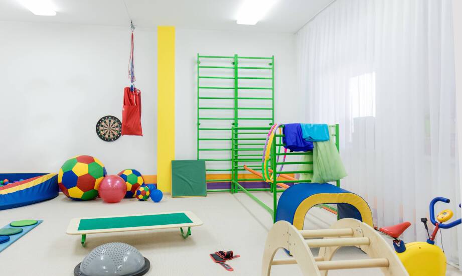 Kiedy wsparcie sensoryczne pomaga utrzymać uwagę dziecka podczas zajęć pedagogicznych i logopedycznych