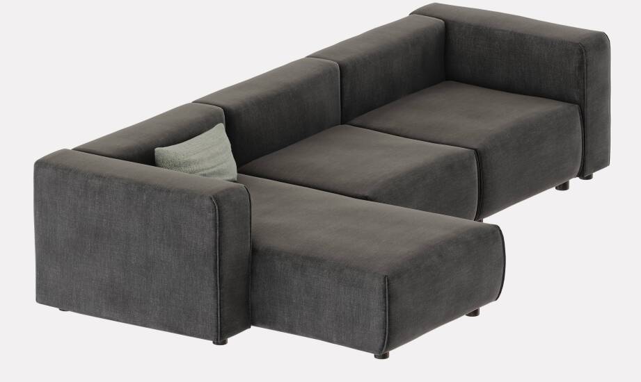 Kiedy wielofunkcyjna sofa zastępuje łóżko i fotel wypoczynkowy w małym mieszkaniu