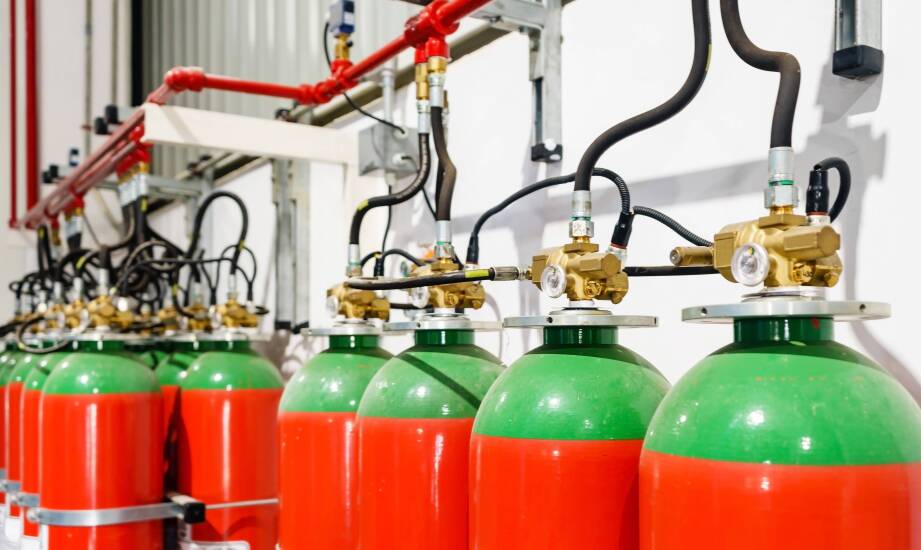 Kiedy modernizacja systemu ppoż musi objąć SSP, DSO i bierną ochronę konstrukcji w dużym obiekcie