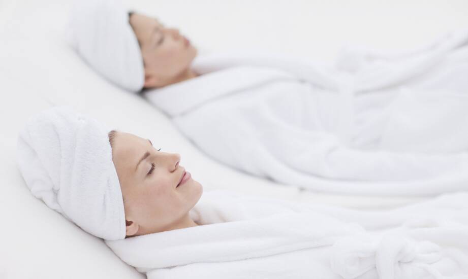 Jak łączy się nocleg, strefa wellness i hotelowa restauracja podczas pobytu w dawnym młynie