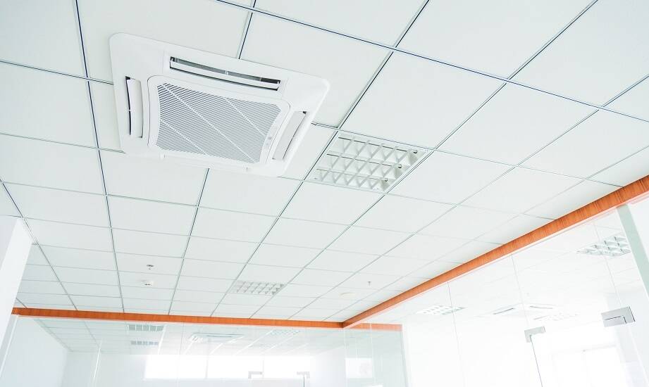 Kiedy liniowy nawiew w biurze z rekuperacją ma sens i czego wymaga od projektu