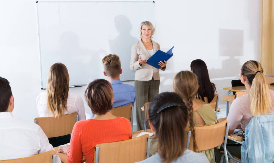 Kiedy kurs doskonalący nie wystarczy i potrzebne jest przygotowanie pedagogiczne do pracy w oświacie