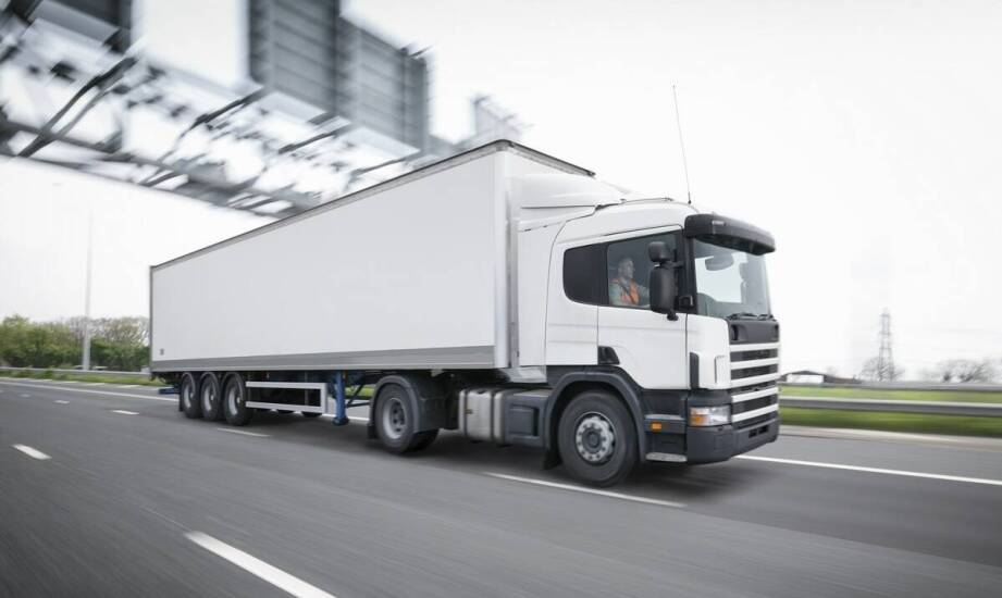 Od czego naprawdę zależy koszt krajowego transportu ładunków z Krakowa w relacjach B2B