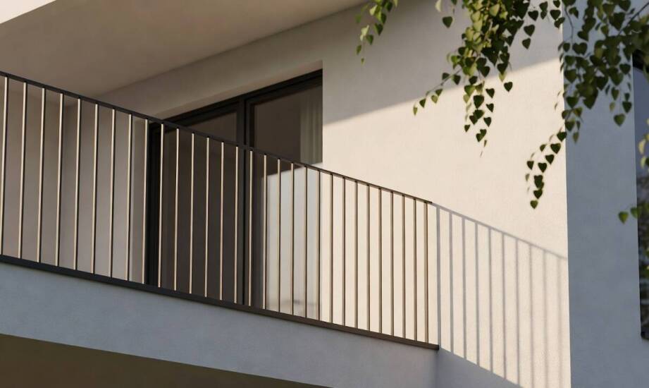 Jak zabezpieczyć dom kratami i balustradami, nie obciążając wizualnie elewacji