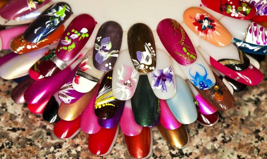 Jak opanować zaawansowane techniki artystycznego manicure?