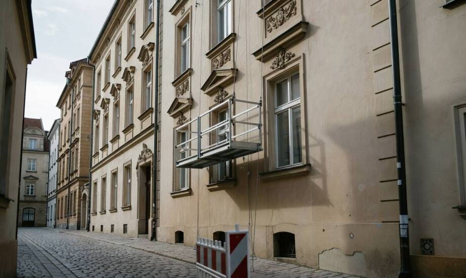 Dlaczego zabytkowe kwartały Wrocławia komplikują organizację pracy podestu wiszącego