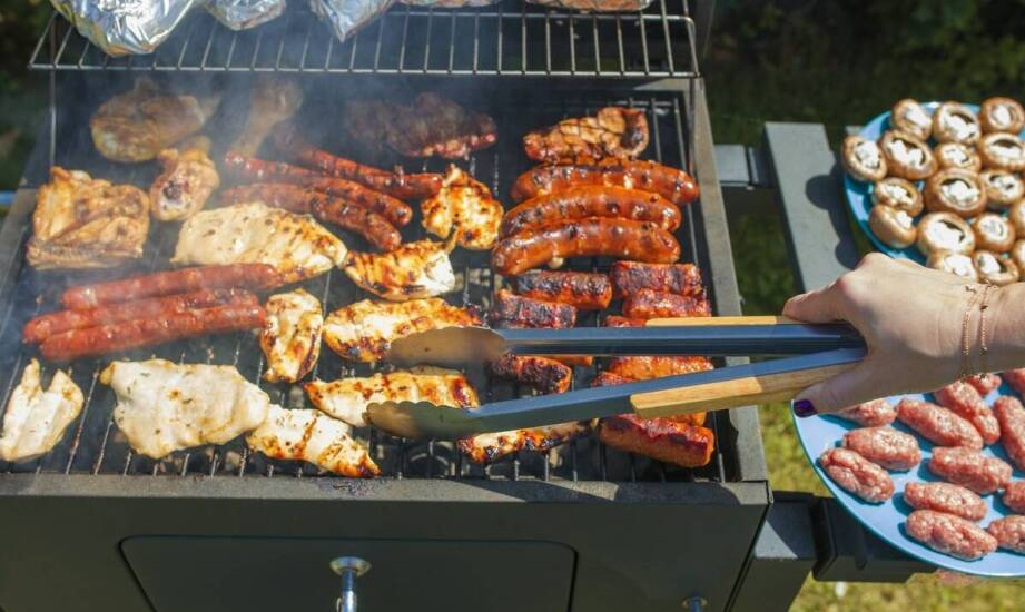 Jakie dania z grilla możesz zamówić w barze ze smakiem?