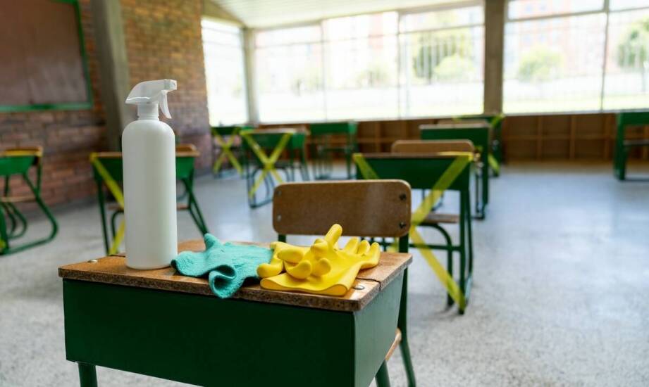 Przewodnik po ekologicznych środkach odtłuszczających w przemyśle