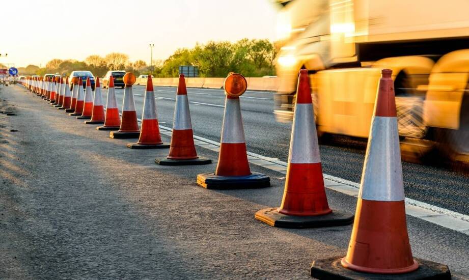 Jakie są różnice między różnymi typami zapór drogowych plastikowych?