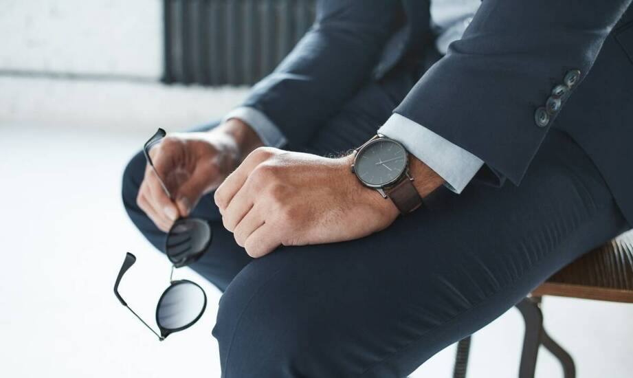Dlaczego zegarek męski jest synonimem elegancji i stylu?