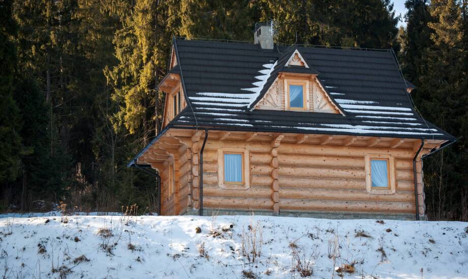 Porównanie cen domów z bali 120m2 w różnych stanach wykończenia