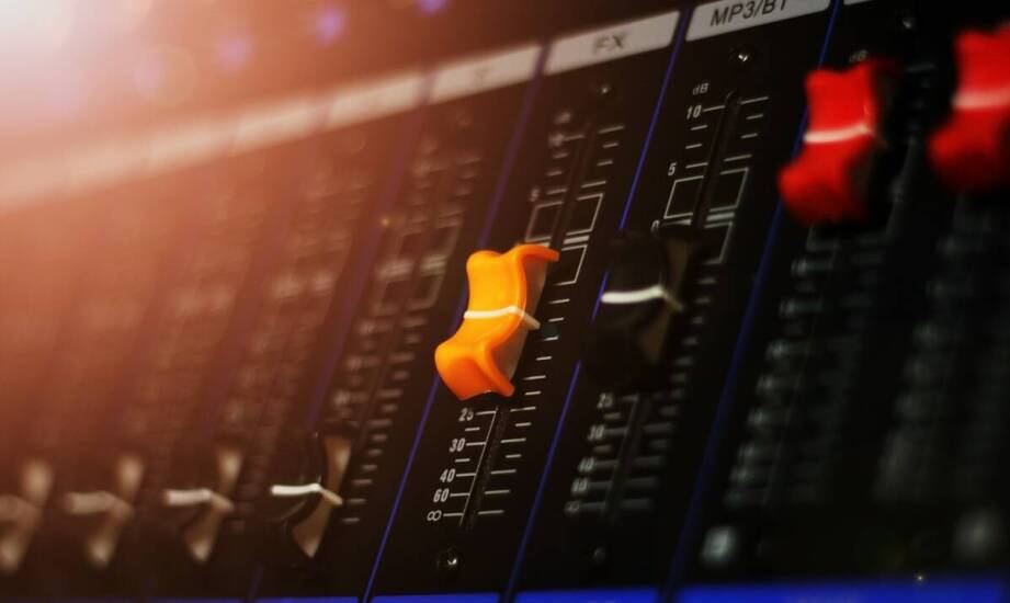 Kabel 9v: Kluczowy element w zasilaniu efektów gitarowych