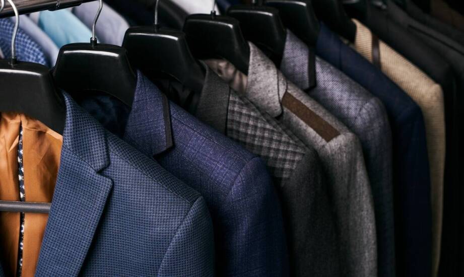 Koszulki polo męskie w biznesowym dress code – czy to możliwe?