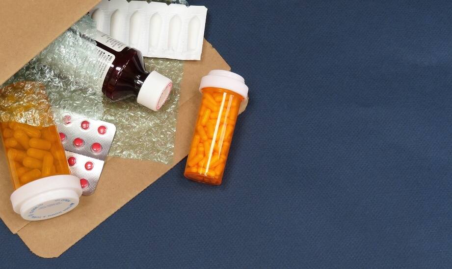 Zalety opakowań kartonowych w branży farmaceutycznej – co warto wiedzieć?