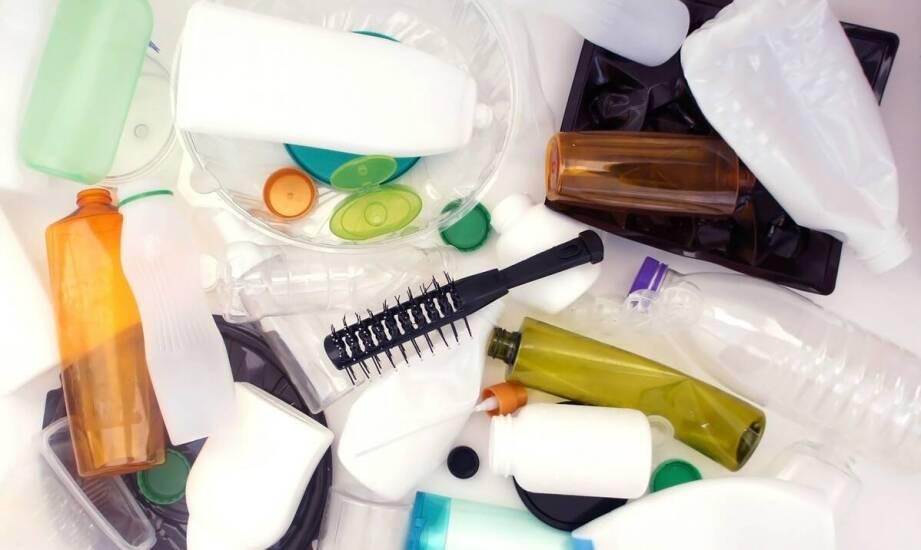 Jak wybrać trwałe i estetyczne plastikowe pudełka dla swojego biznesu?