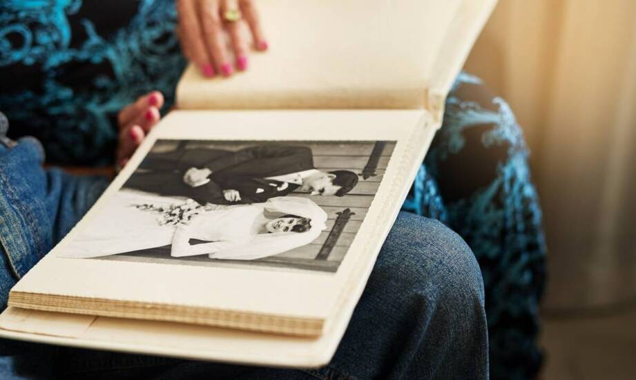 Jak personalizowane albumy mogą pomóc w celebracji ważnych życiowych etapów?