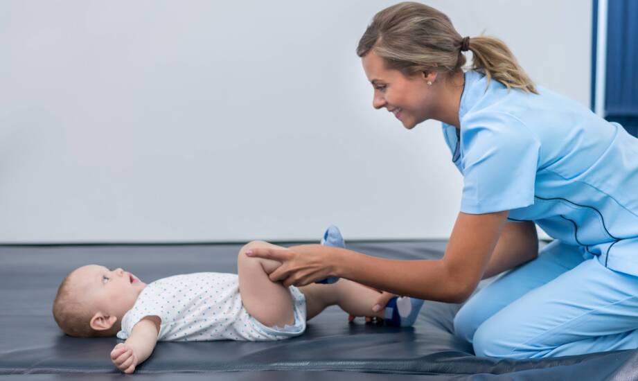 Jakie są najczęstsze błędy podczas rehabilitacji dzieci i jak ich unikać?