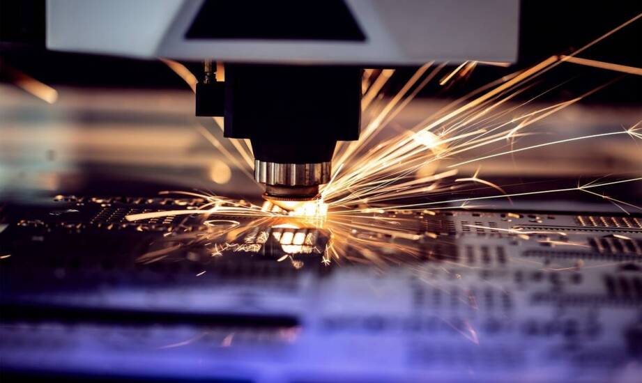 Einfluss des Laserschneidens auf die Präzision der Bauteilfertigung