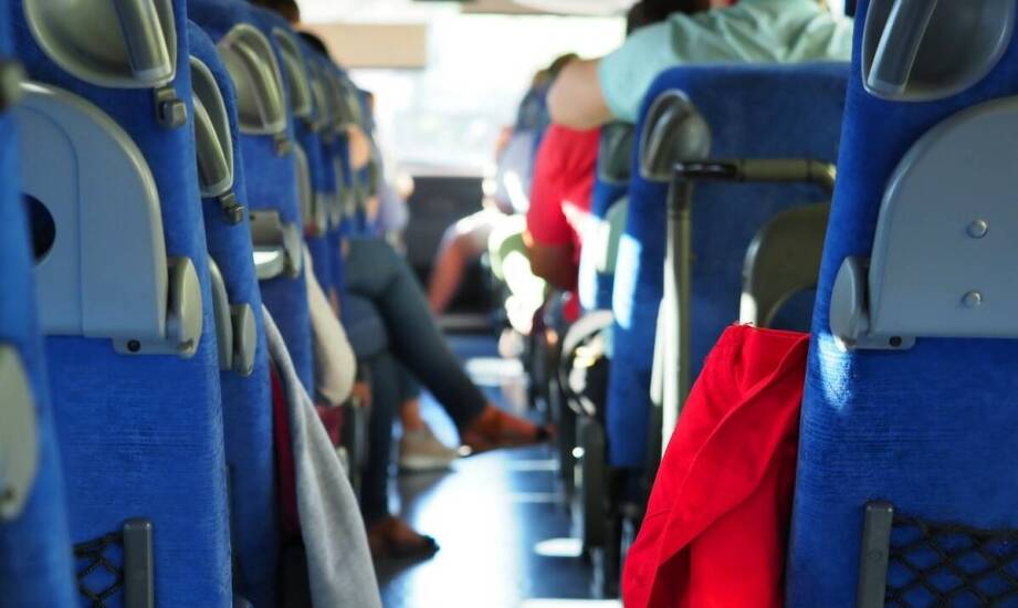 Komfort i bezpieczeństwo podróży z bus rental - co warto wiedzieć?