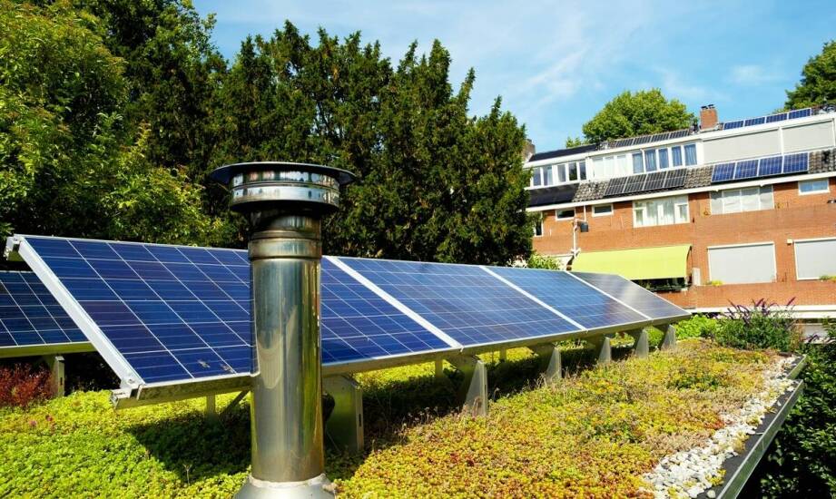 Jak instalacje sanitarne przyczyniają się do oszczędności energii w budynkach?