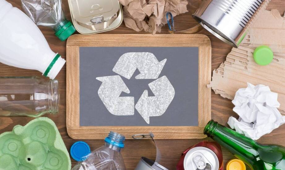 Sortowanie a recykling: kluczowe różnice i powiązania