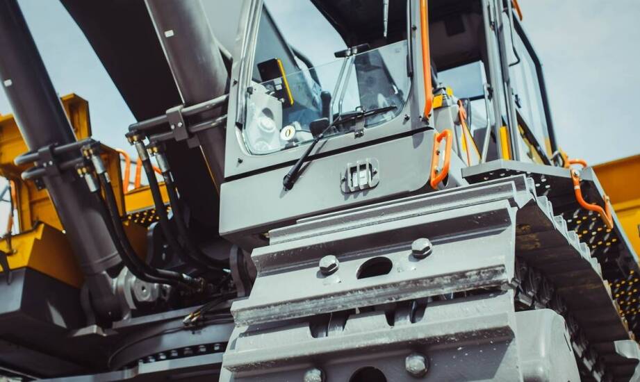 Koparka w leasingu dla nowych firm – jak rozpocząć działalność?