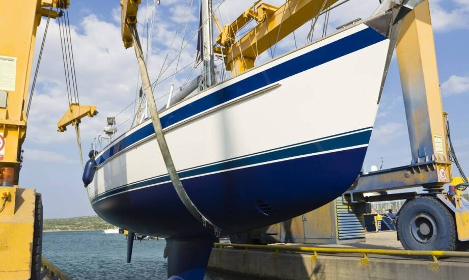 Jakie korzyści niesie regularne odnawianie powłok antifoulingowych?