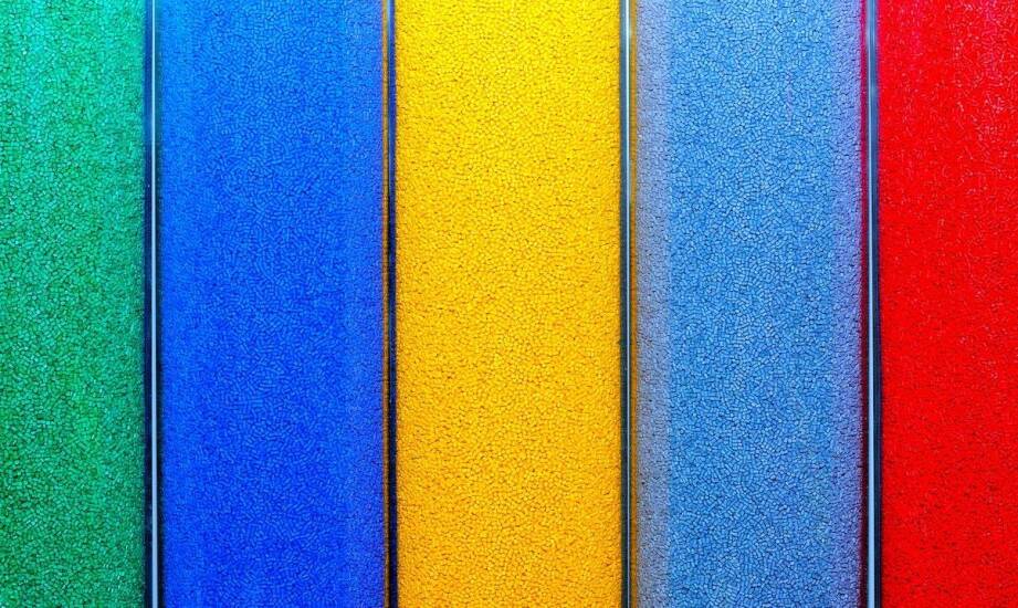 Jak płyty warstwowe wpływają na komfort użytkowania domków letniskowych?