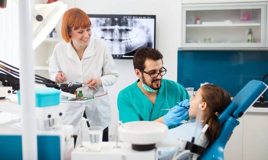 Usuwanie ósemek – jakie badania diagnostyczne są wykonywane przed zabiegiem?