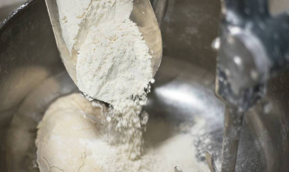 Miksery spiralne: dlaczego są niezbędne w każdej pizzerii?