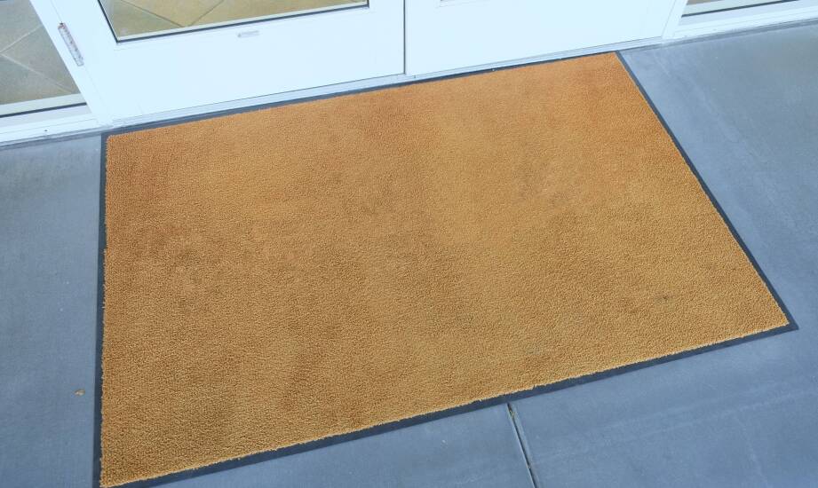 How to Choose the Right Building Entry Mats for Sports Facilities?