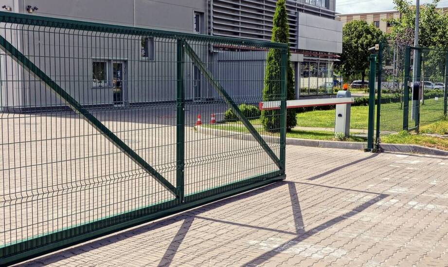 Szlabany parkingowe – jak wpływają na organizację przestrzeni miejskiej?