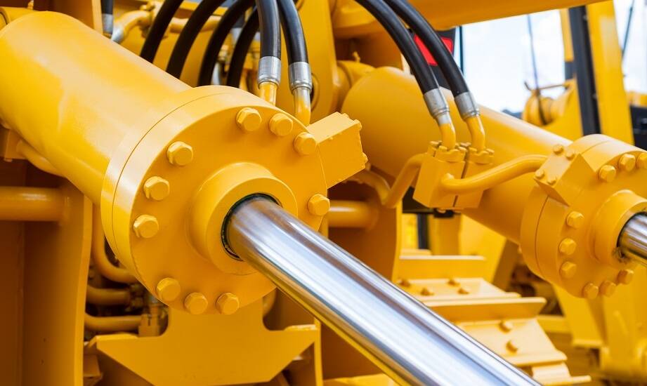Znaczenie stałego serwisu dla długoterminowej efektywności urządzeń hydraulicznych