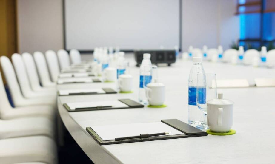 Indywidualne podejście do organizacji konferencji – dostosowanie do potrzeb klientów
