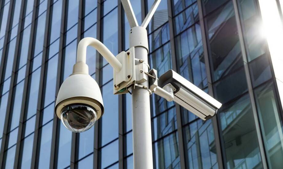 Nowe technologie w monitoringu osiedli – co warto znać?