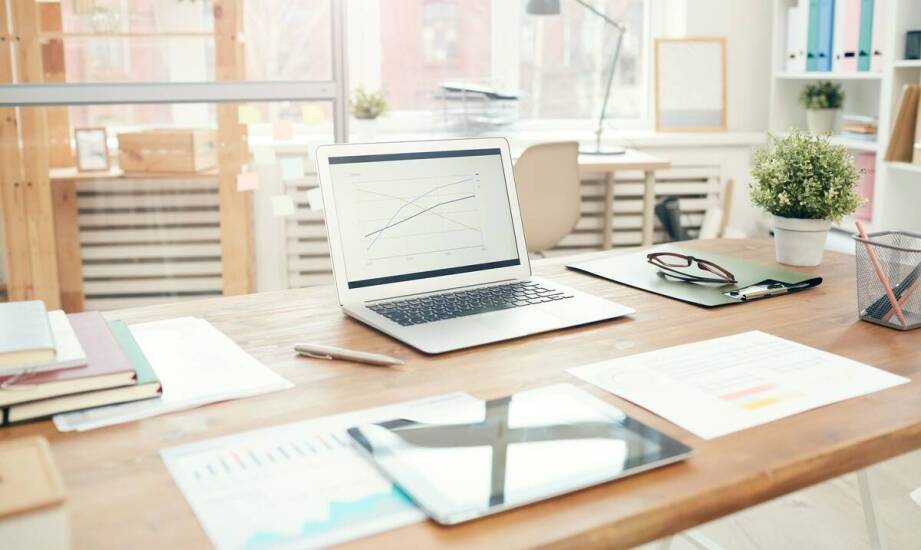 Jak księgowość online wspiera przejrzystość finansową stowarzyszeń?