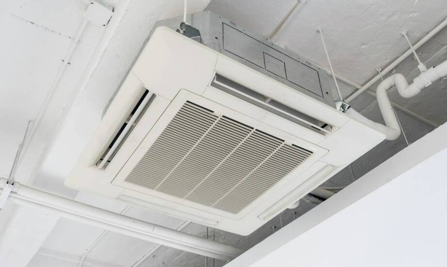 Jakie są najczęstsze wyzwania przy instalacji klimatyzacji w dużych obiektach?