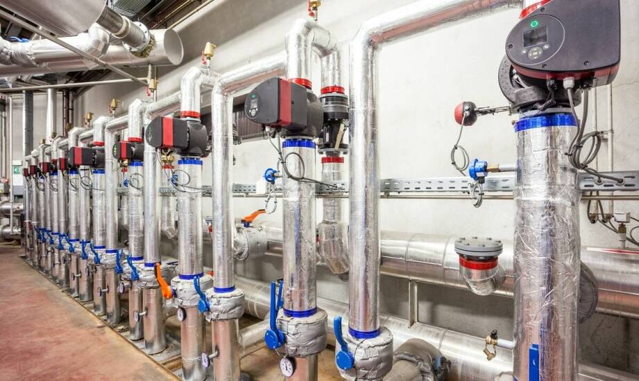 Jakie są różnice między wymiennikiem płytowym a rurowym w systemach HVAC?