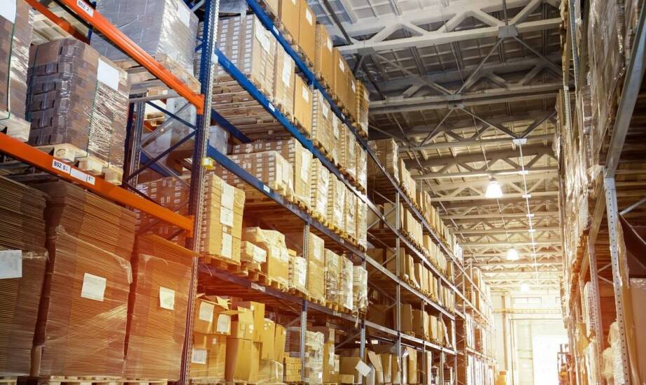 Jak pick by light może zrewolucjonizować procesy produkcyjne