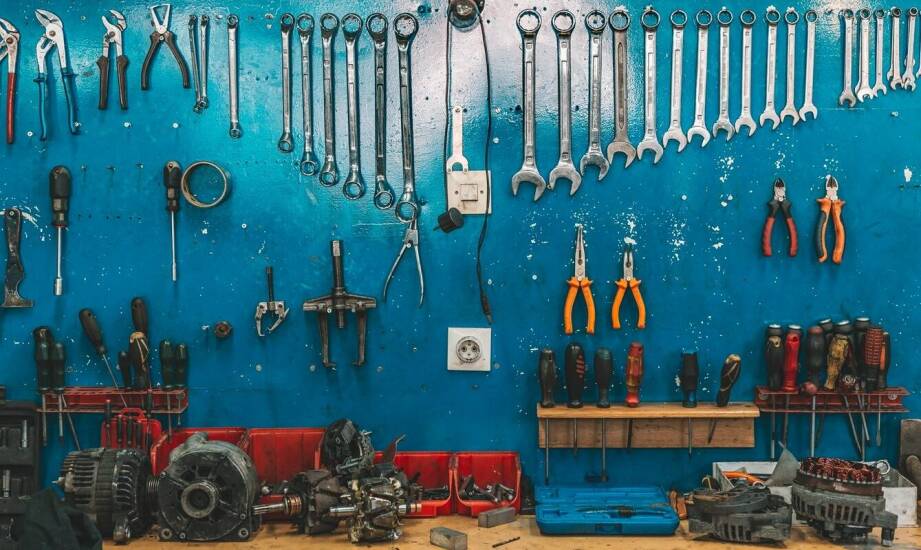 Jakie koła do kosiarek są najbardziej odporne na uszkodzenia mechaniczne?
