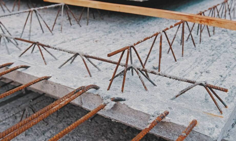 Superplastyfikatory a redukcja zużycia cementu w produkcji betonu
