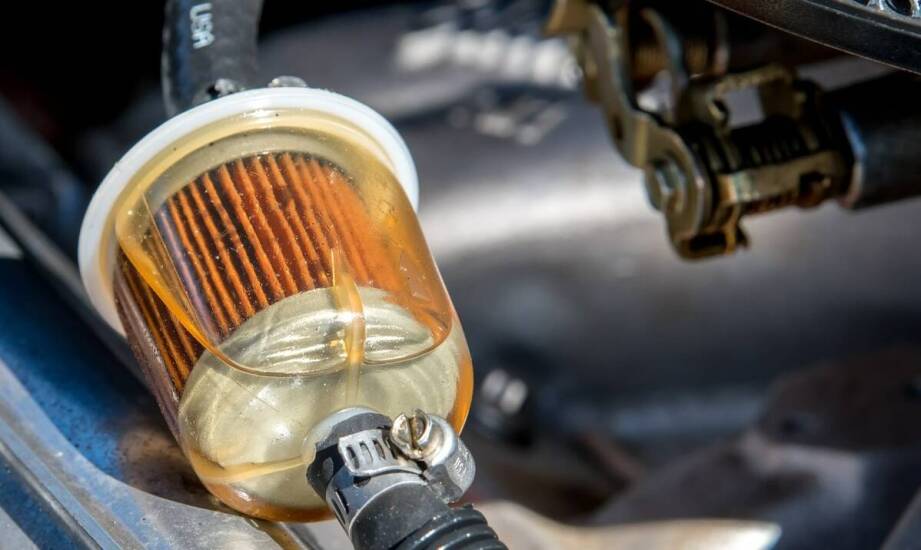 Filtr oleju a wydajność silnika w modelu VW Crafter – kluczowe informacje